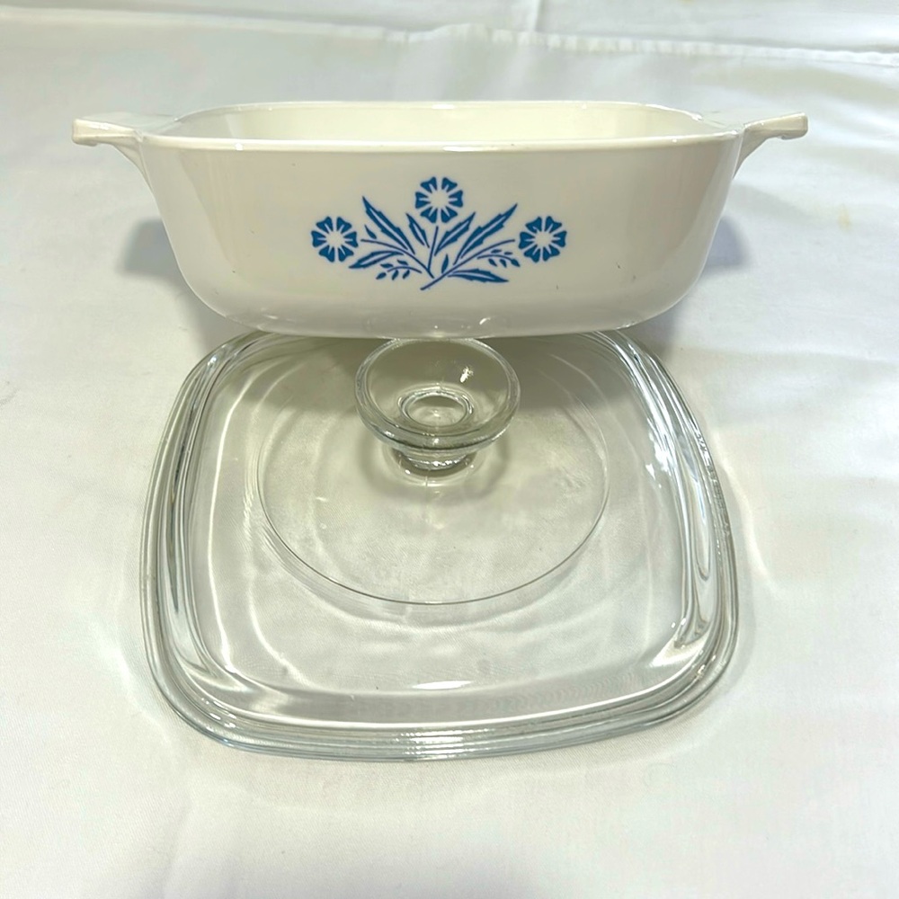 Corning Korn flower Pyroceram T.M. USA - 1 quart A-4 w/lid 29 Pyrex r A/C